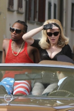 Madonna снимает новый клип