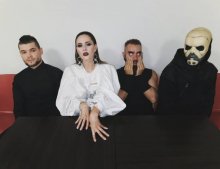 The Hardkiss. Гурт покинув барабанчик Крічі та розкрив свою особистість