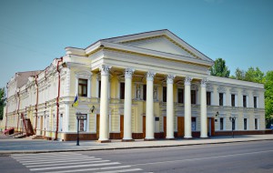 Миколаївській академічний художній драматичний театр